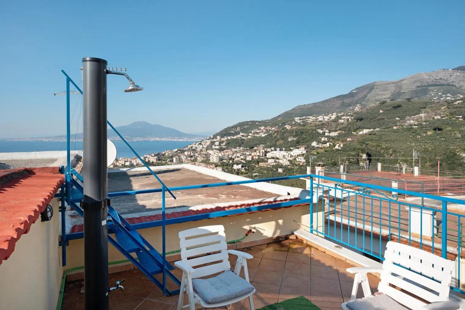 Casa Vacanze - Villa Ida Apartments Вико-Экуенсе Экстерьер фото