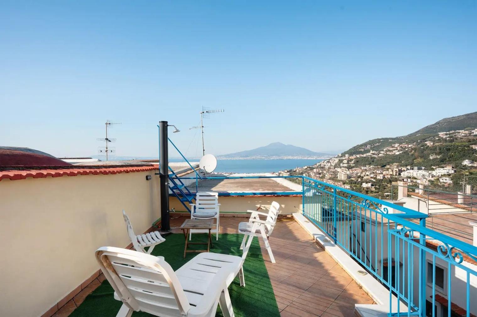 Casa Vacanze - Villa Ida Apartments Вико-Экуенсе Экстерьер фото